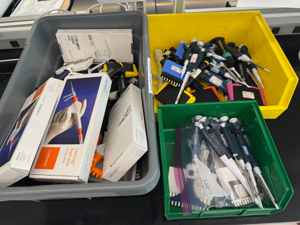 Image of Pipettes